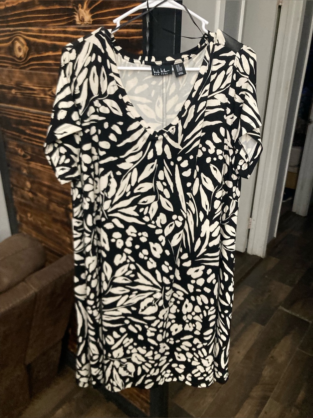 Woman’s Dress Size 2XL By Nicole Miller